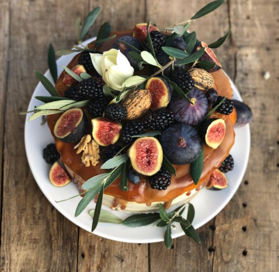 طريقة عمل كيكة التين اللذيذة - الخبر لايف