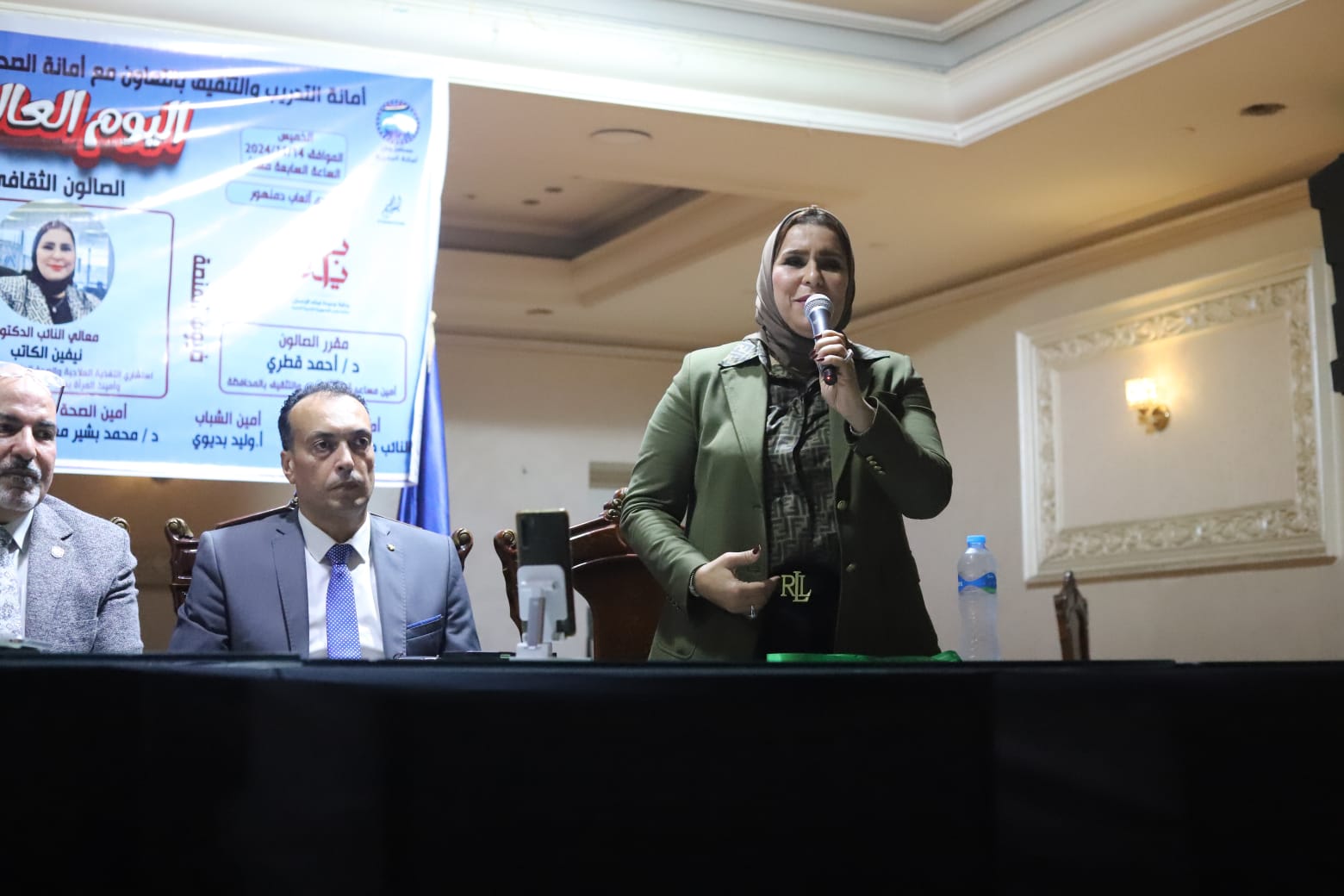 «الكاتب» تشارك في ندوة طبية .. لأمانة التدريب والتثقيف بحزب «مستقبل وطن»