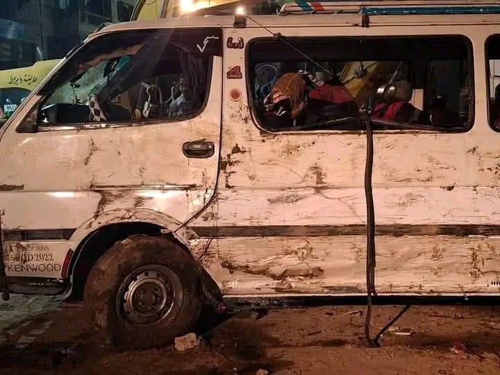 انتشال الميكروباص و 4 جثث بأسيوط