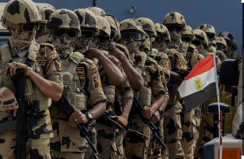 دار الإفتاء مستشهدة بأحاديث المصطفى: الجيش سيتحمل العبء فى مواجهة الفتن.. ويظل صامدًا فى الدفاع عن الإسلام