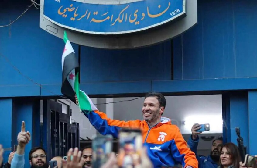 نجم منتخب سوريا يعود إلى البلاد بعد 14 عاماً