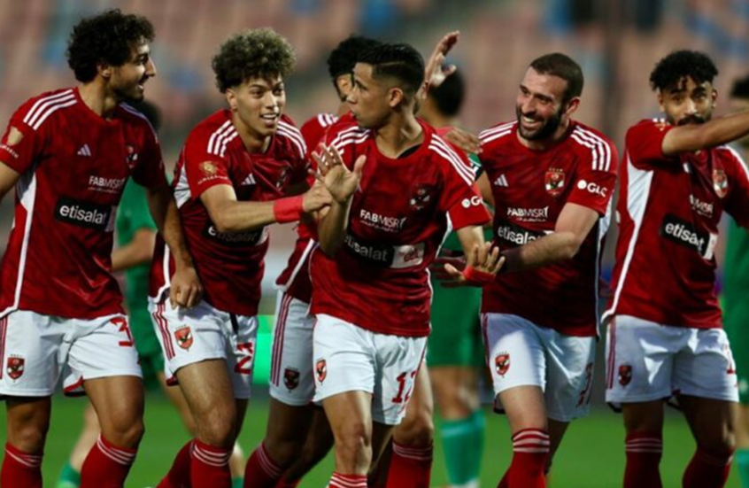 الوداد المغربى يطلب التعاقد مع نجم الأهلى