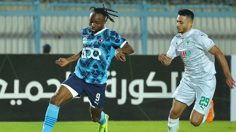 المصرى يواصل عروضه القوية ويهزم بيراميدز بهدف نظيف ويتصدر الدورى
