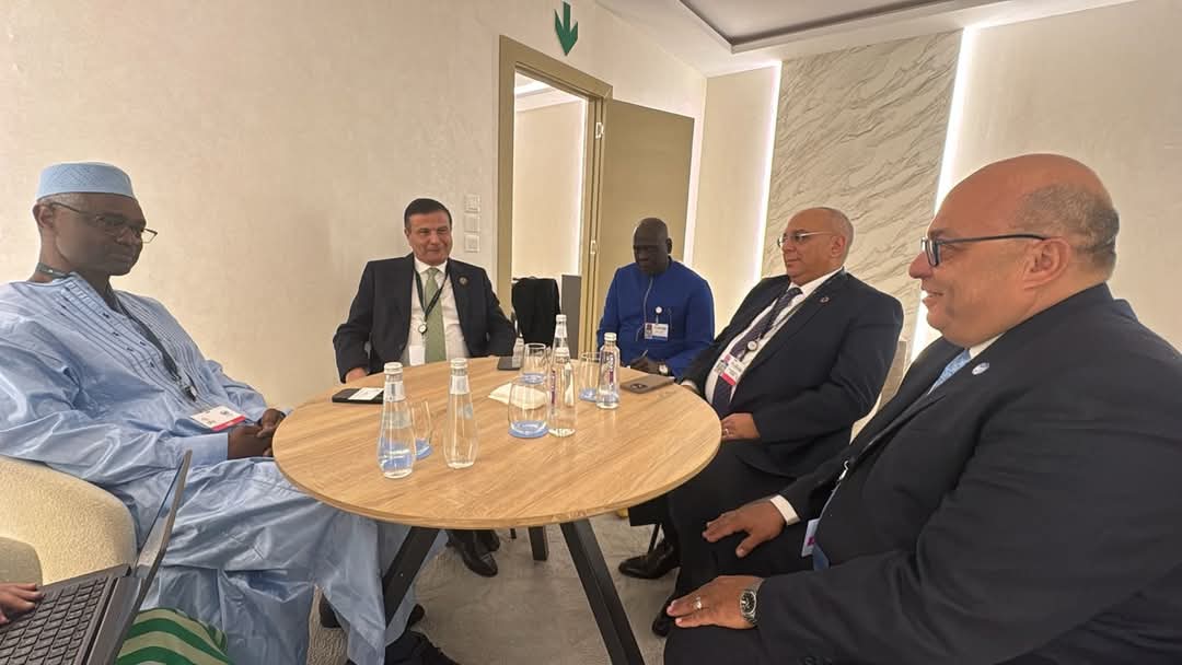 وزير الزراعة يلتقى الأمين التنفيذى لاتفاقية الأمم المتحدة لمكافحة التصحر
