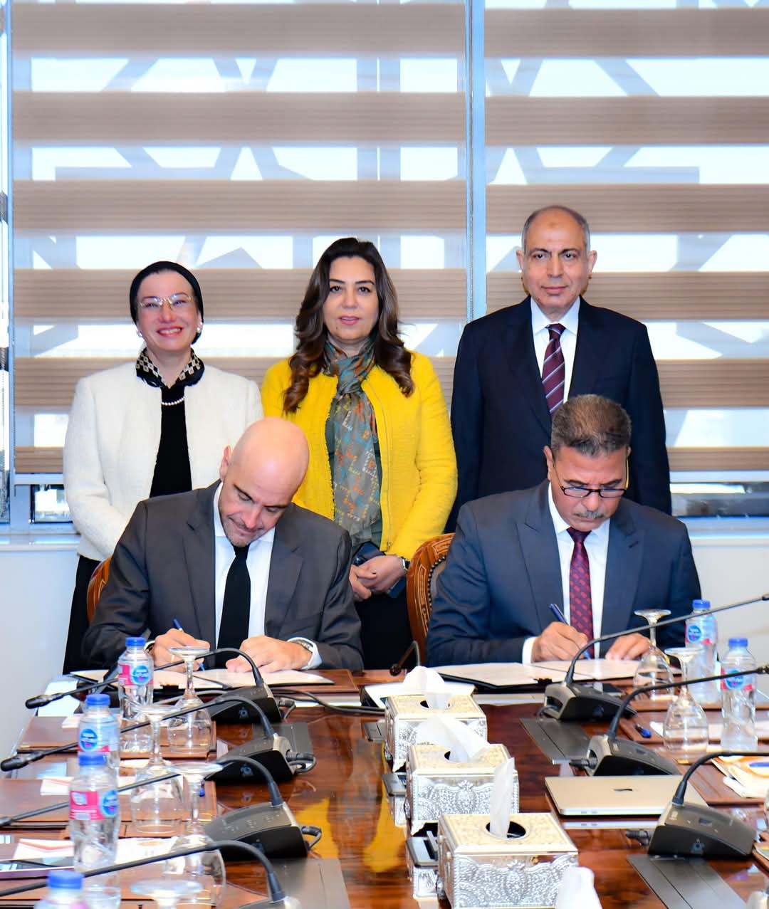 مصنع لتدوير ومعالجة المخلفات بتونا الجبل بمركز ملوي