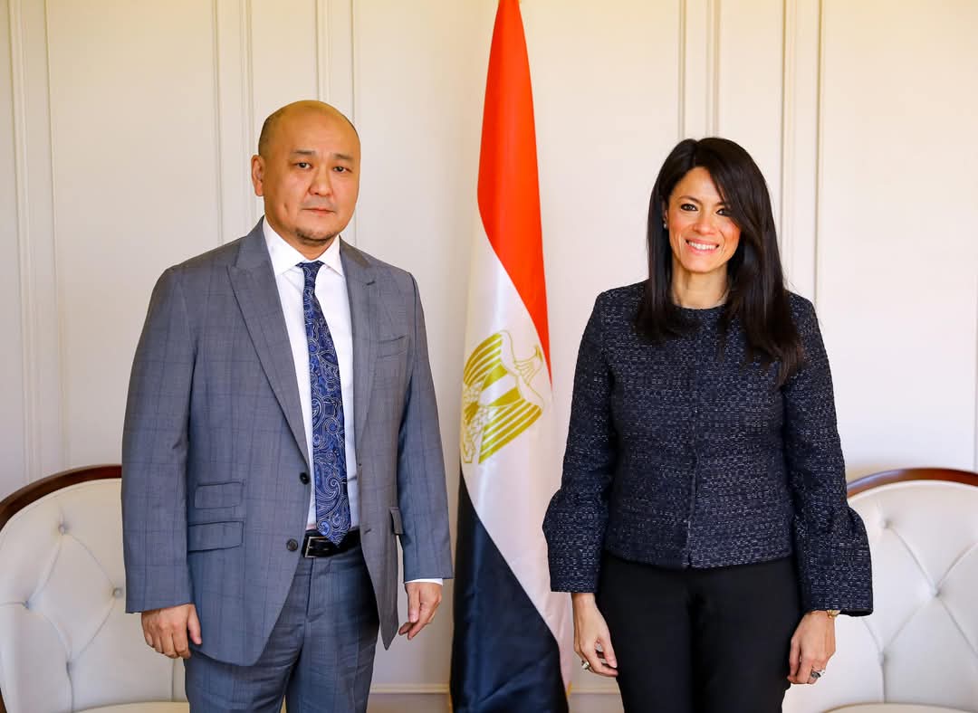 وزيرة التخطيط تبحث مع سفير جمهورية منغوليا سبل تعزيز التعاون المستقبلى