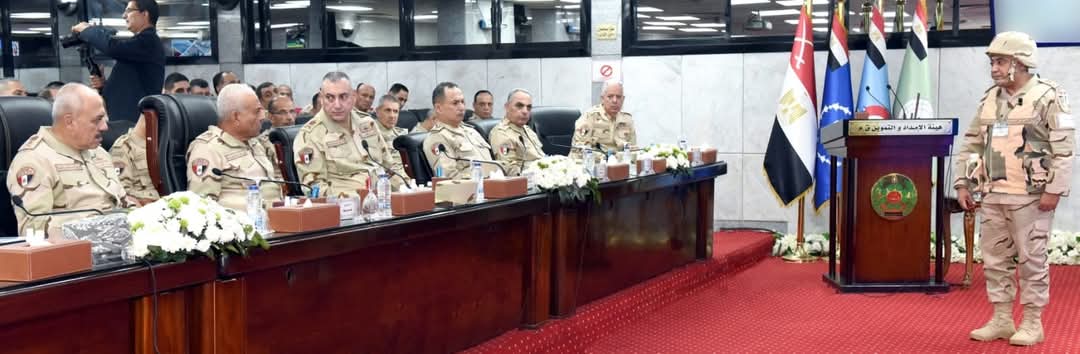 وزير الدفاع يشهد المرحلة الرئيسية لمشروع مراكز القيادة الاستراتيجى التعبوى التخصصى لهيئة الإمداد والتموين