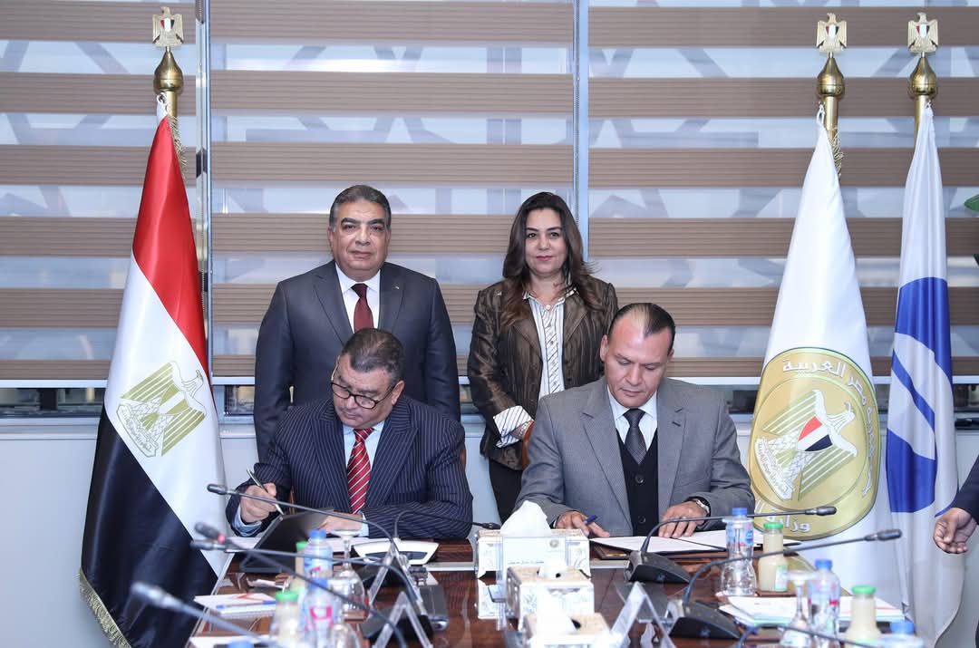 منال عوض: إغلاق وتأهيل مقلب قلابشو للمخلفات بين الوزارة وشركة ( ايكارو ) لتدوير المخلفات
