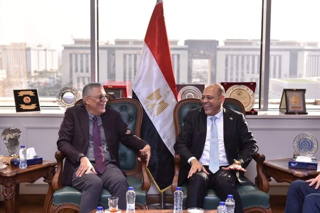 وزير العمل يبحث مع "شركة سعودية " التعاون فى مجالات التدريب والتشغيل