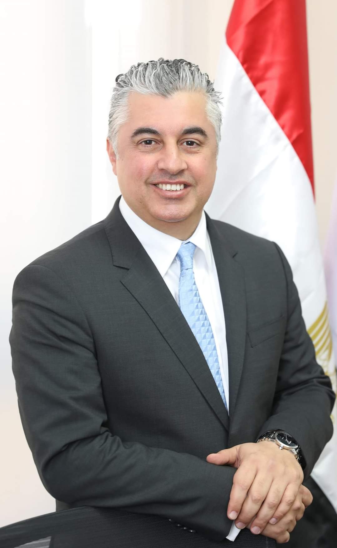 رئيس اقتصادية قناة السويس يلتقي مع مسئولي بنك الائتمان لإعادة الإعمار KFW الألمانى - الخبر لايف