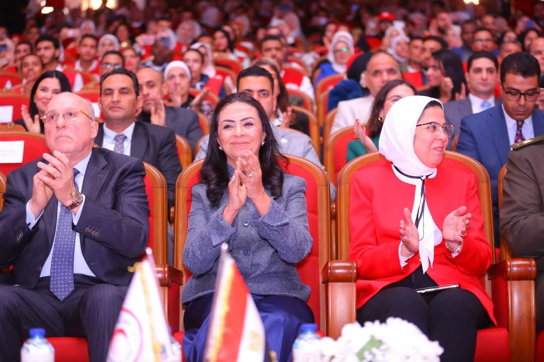 وزيرة التضامن تشهد احتفالية الهلال الأحمر المصرى باليوم العالمى للتطوع