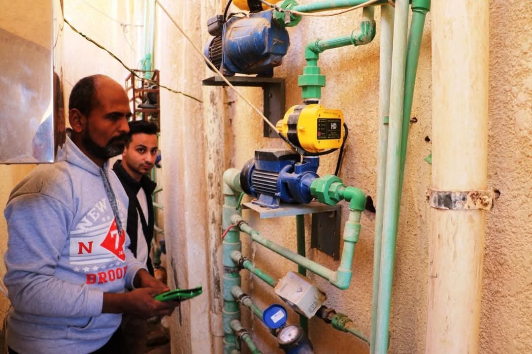 إزالة إشغالات ووصلات مياه خلسة وغلق أنشطة مخالفة بمدن 6 أكتوبر والسادات و15 مايو