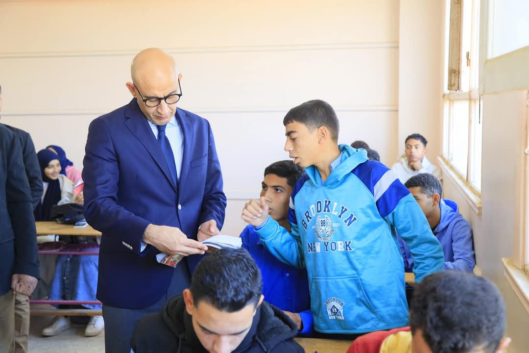 وزير التعليم يتفقد مدارس المنيا ويؤكد: برامج علاجية للطلاب ضعاف القراءة والكتابة