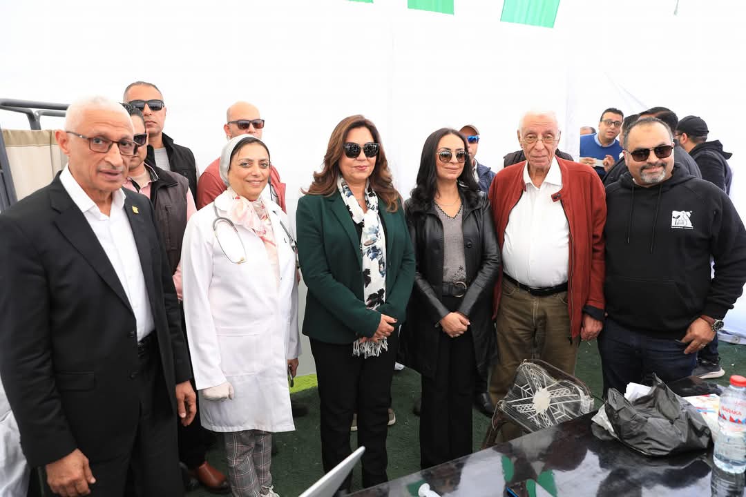 إطلاق قافلة طبية شاملة بمركز شباب شهداء الروضة..ومعرض للحرف البدوية