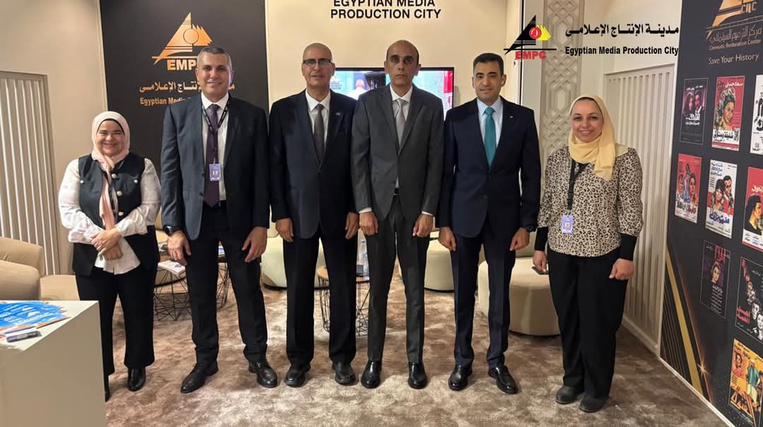 ضيوف مهرجان "البحر الأحمر السينمائى الدولى " يزورون جناح "مدينة الإنتاج الإعلامى "