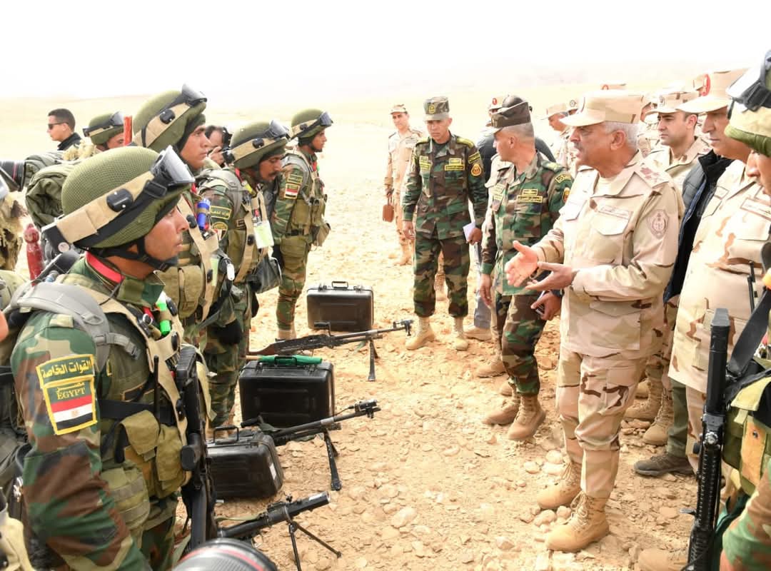 وزير الدفاع يشهد المشروع التكتيكى بجنود (قاهر- 3) لعدد من الوحدات المتمركزة شرق القناة