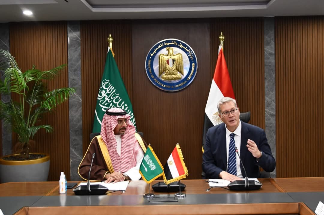 وزير البترول: نتطلع إلى زيادة التعاون مع السعودية فى مجالات التعدين
