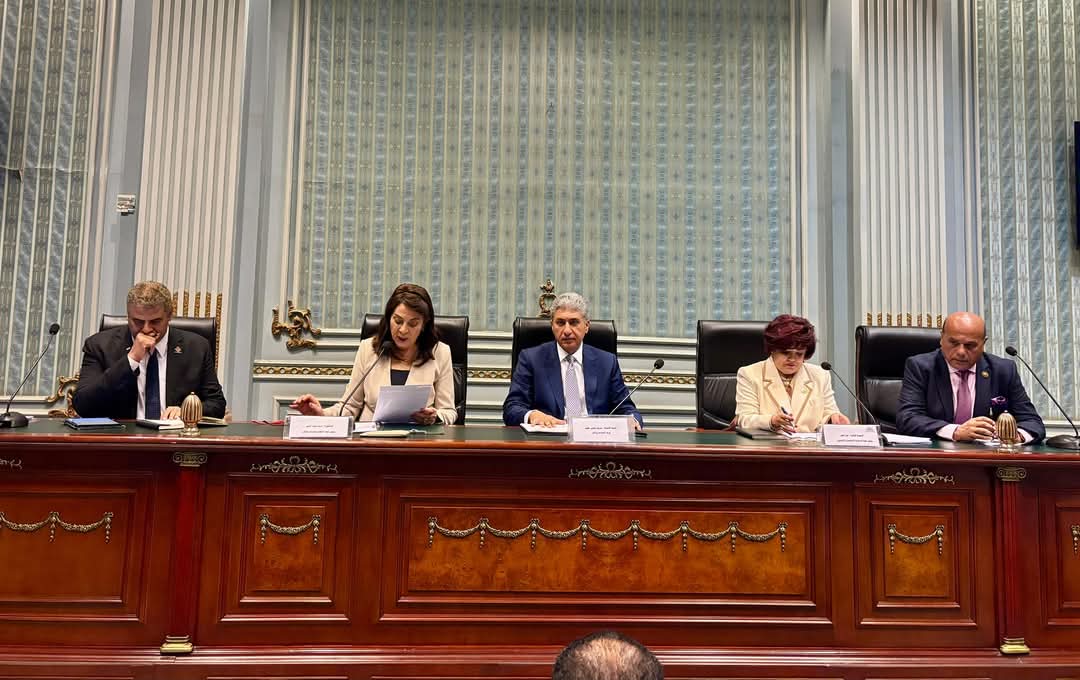 شريف فتحى يستعرض إستراتيجية وزارة السياحة والآثار أمام مجلس النواب