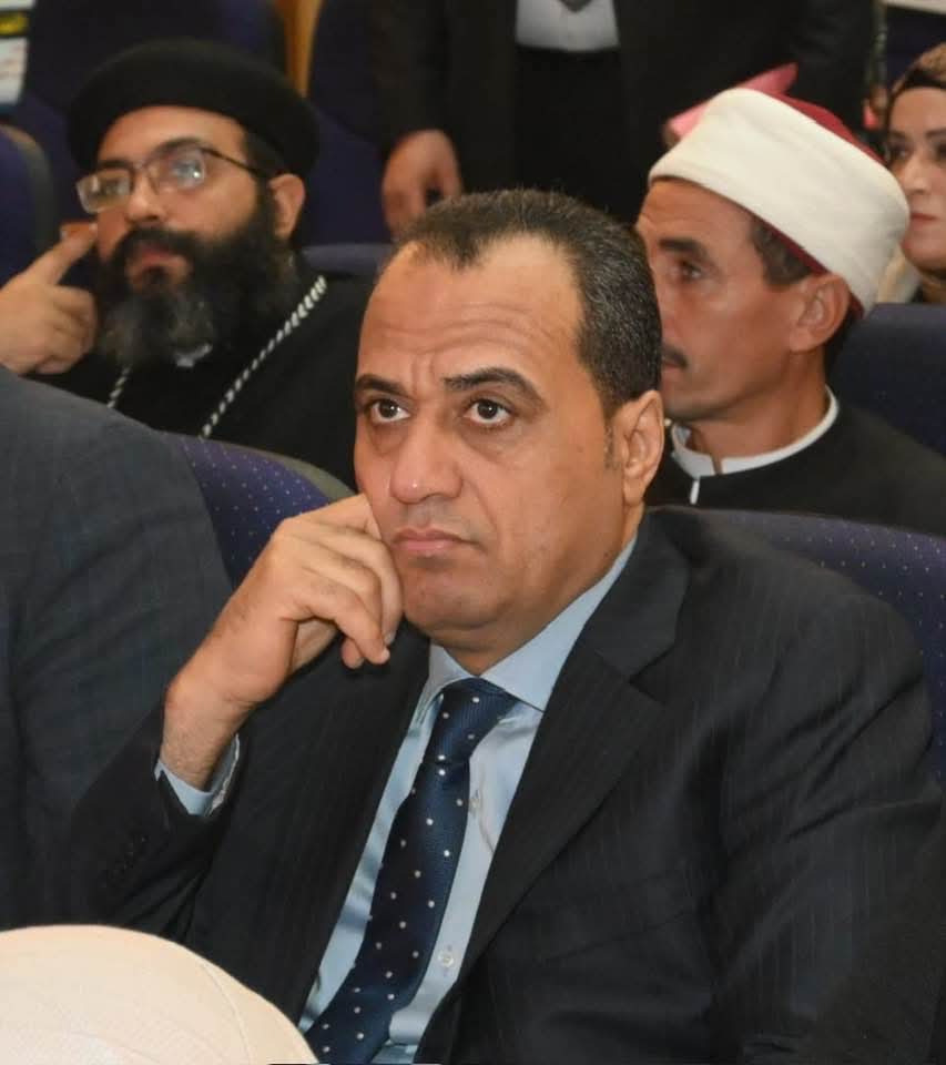ممدوح جاب الله.. عطاء بلا حدود..وأهالى حوش عيسى: رجل من الزمن الجميل