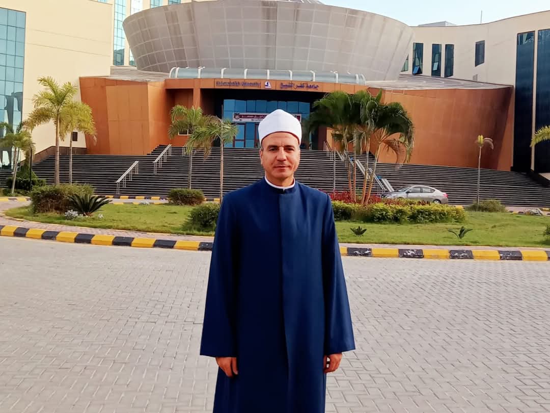 لجنة الفتوى بالأزهر": العربية لغة القرآن الكريم.. اختارها الله من بين لُغات الأرض ليكون بها كلامه الخالد