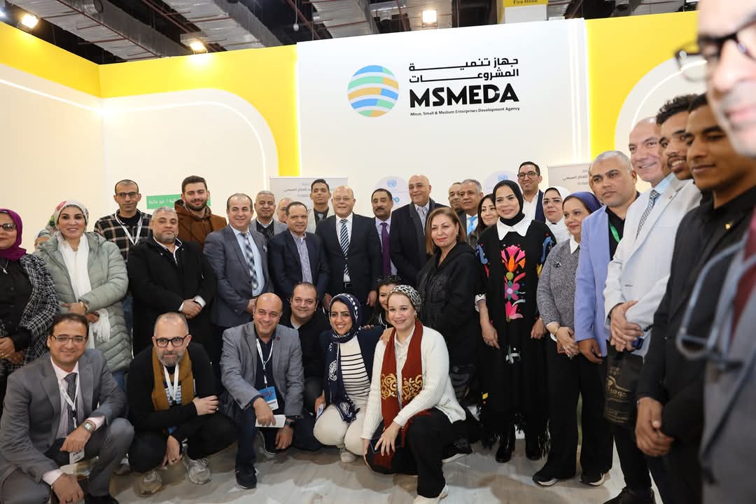 وزير العمل يبحث مع المدير العام لمنظمة العمل العربية الملفات المشتركة