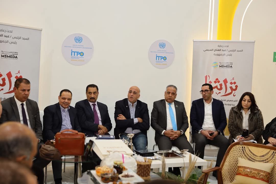 باسل رحمى وممثلو جهات دولية يجتمعون مع أصحاب المشروعات لتعزيز قدرتهم على التصدير إلى الأسواق العربية والأفريقية