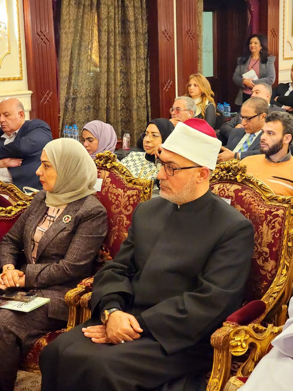 اللغة العربية.. هوية الأمة وسبيل مجدها وتاريخ حضارتها