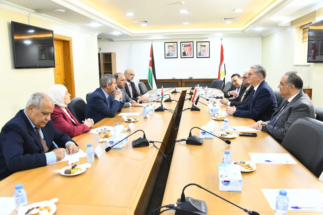 وزير البترول يبحث  مع نظيره الأردنى تأمين وتنويع مصادر الطاقة بين البلدين 