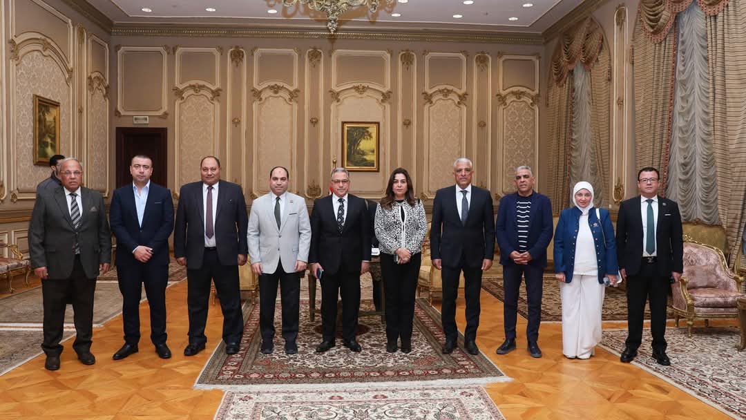 وزيرة التنمية المحلية:أعداد الكلاب الضالة في زيادة مستمرة بجميع المحافظات
