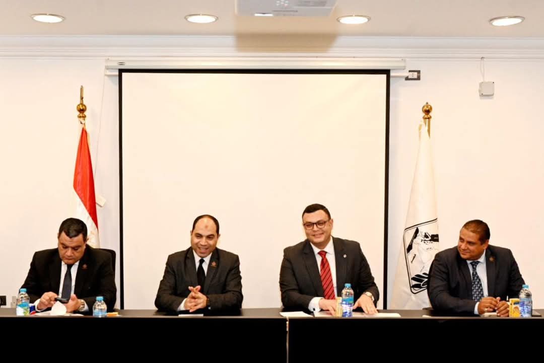 وزير الإسكان: نحتاج سنويا إلى 450 ألف وحدة .. لاستيعاب الزيادة السكانية