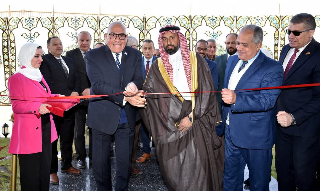 رئيس العربية للتصنيع يفتتح مشروع نانومان إيجيبت الشرق الأوسط بمصنع صقر للصناعات المتطورة