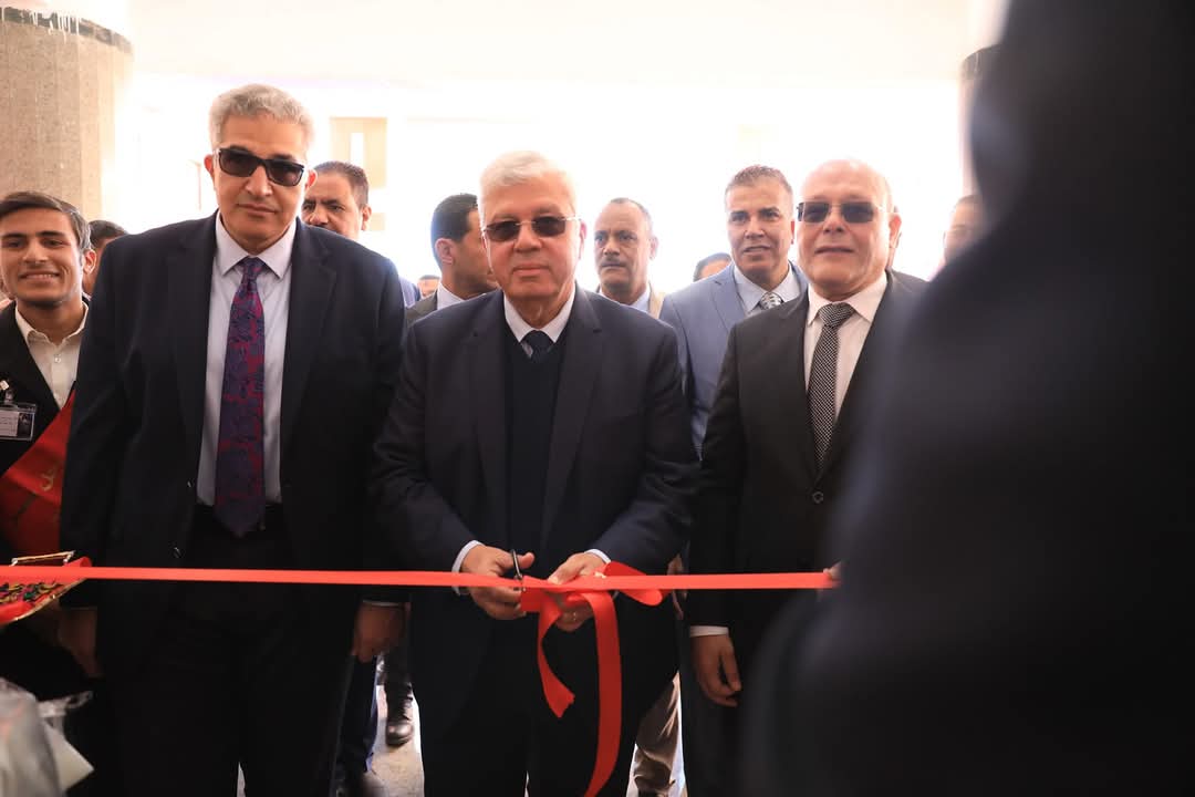 افتتاح مشروعات تعليمية وصحية بجامعة سوهاج بتكلفة أكثر من 4 مليارات جنيه