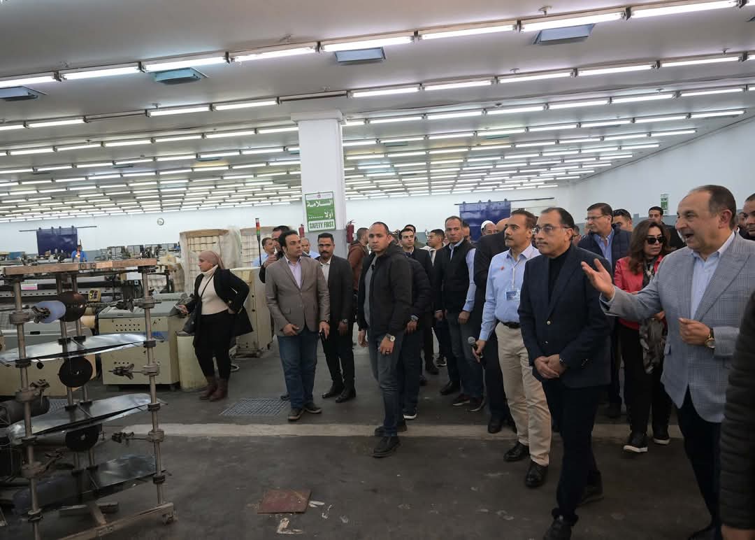 رئيس الوزراء يتفقد منطقة المصانع الجديدة بغزل المحلة وأعمال الإنتاج والتشغيل بها
