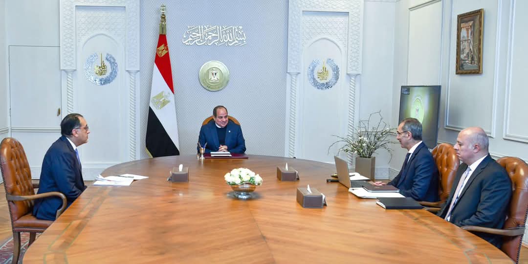 الرئيس يوجه بمواصلة الجهود لنشر خدمات الاتصالات في جميع أنحاء الجمهورية