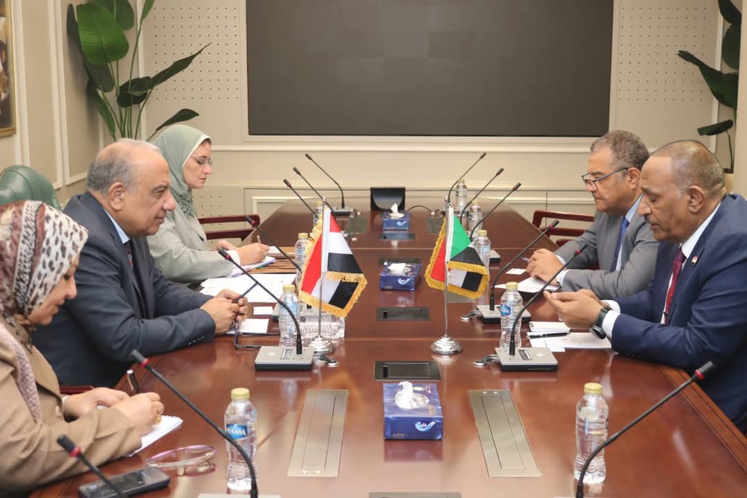وزير الكهرباء يبحث مع وزير النفط والطاقة السودانى دعم وتعزيز الشراكة 