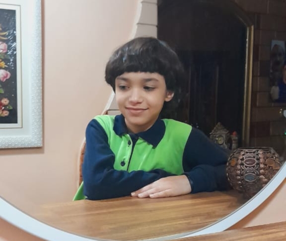 ولي أمر يحرر محضر ضد مديرة مدرسة لإصابة نجله بالفيوم - الخبر لايف