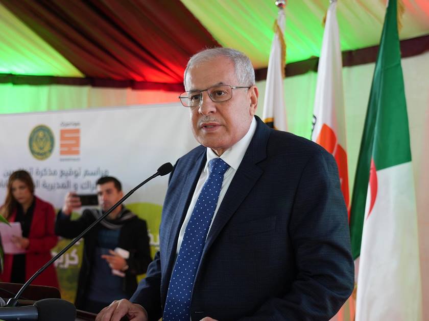 الجزائر تستهدف القضاء على حرق الغاز .. بحلول عام 2030