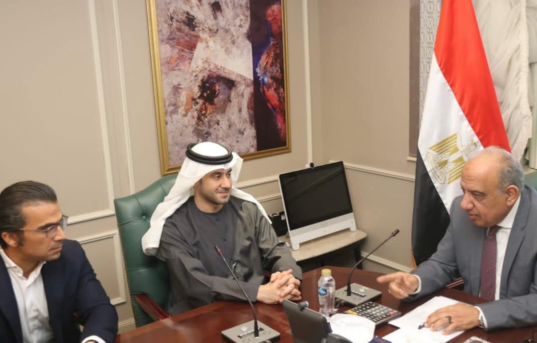 وزير الكهرباء يجتمع بتحالف "مصدر - حسن علام- إنفينيتي"