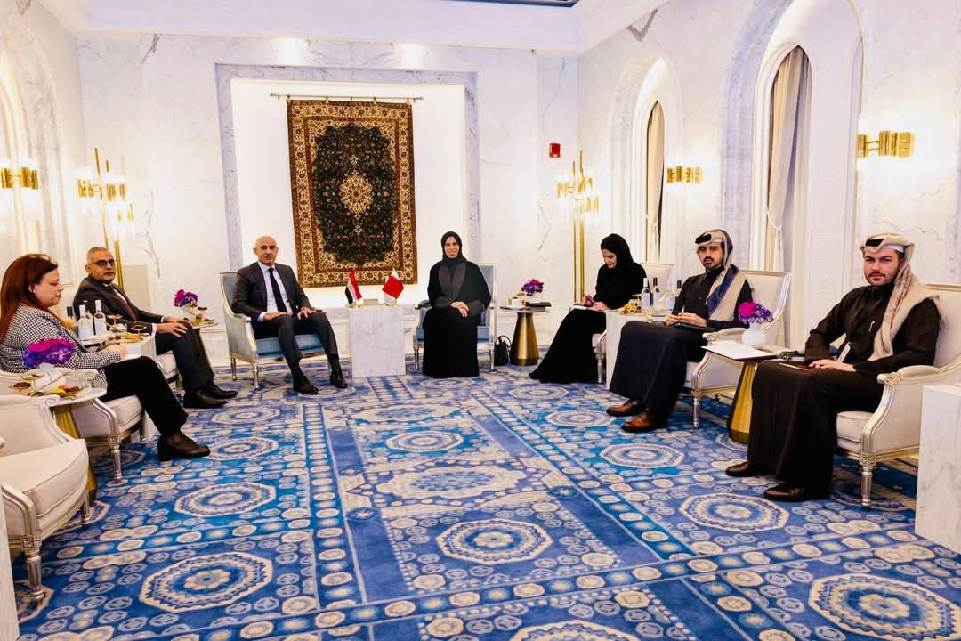 وزير التعليم خلال لقائه لولوة الخاطر: تبادل الخبرات فى تطوير المناهج المصرية والقطرية