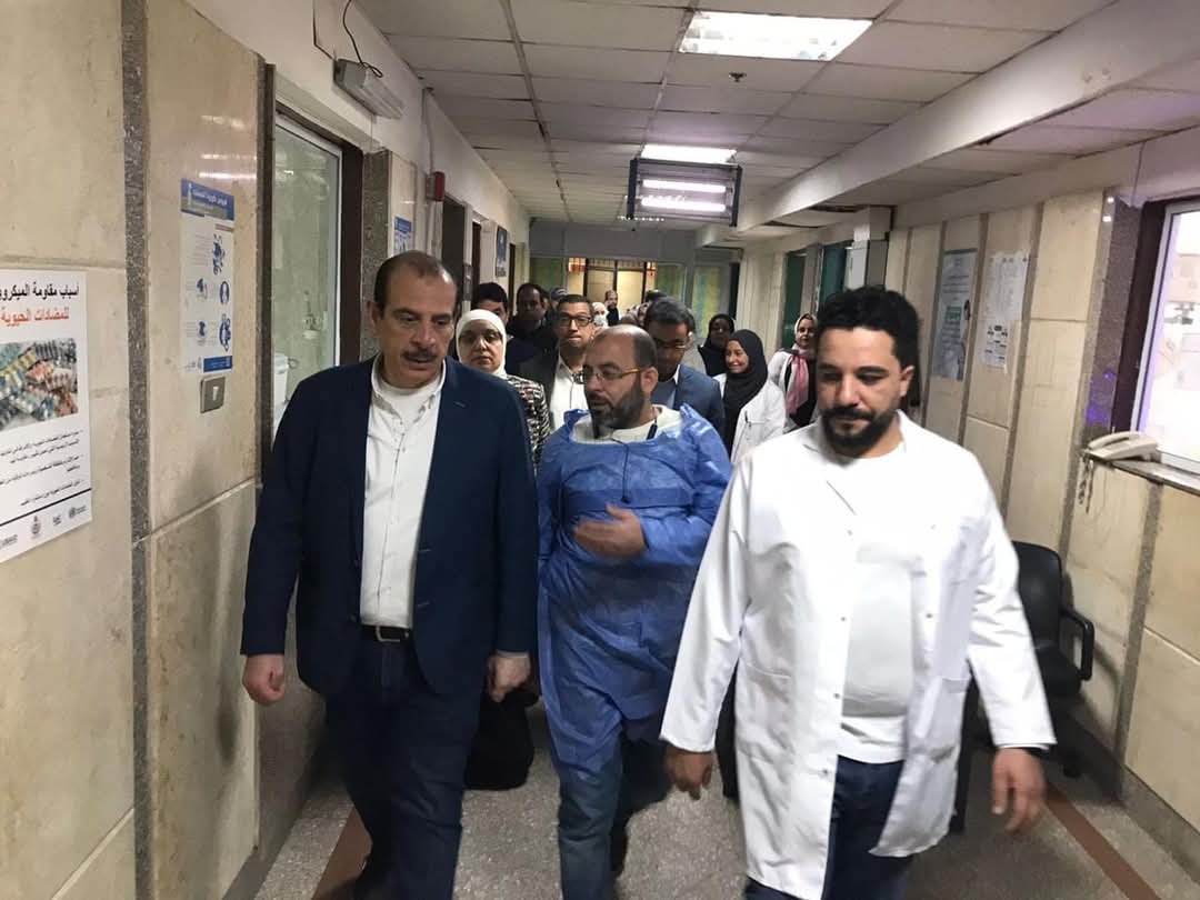 نائب وزير الصحة يتفقد مستشفيات الجيزة ويوجه بتحسين جودة الخدمات