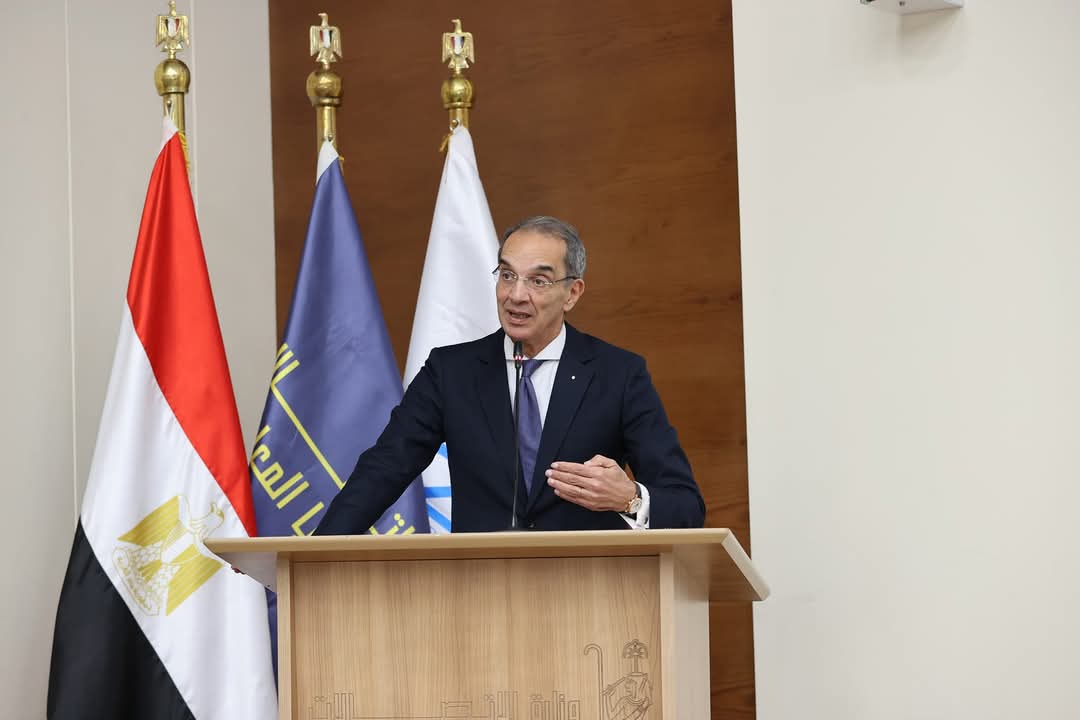 وزير الاتصالات يشهد حفل تخريج 2000 متدرب من أكاديمية المواهب المصرية ETA