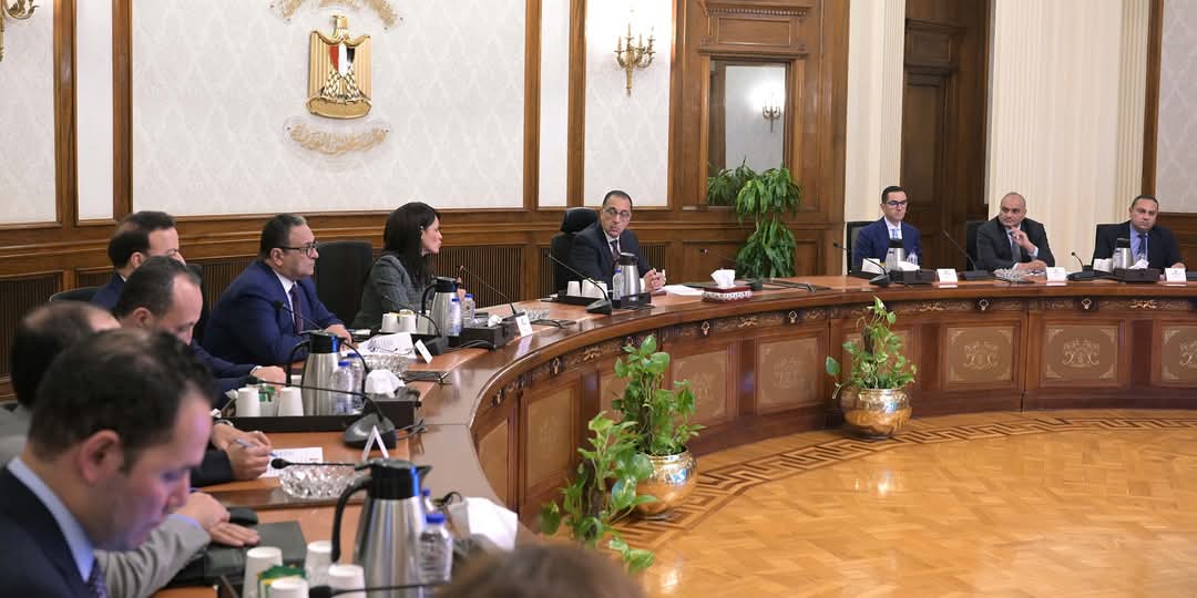 مدبولى يترأس الإجتماع الثانى للجنة الوزارية لإدارة الدين العام الخارجى وتنظيم الإقتراض