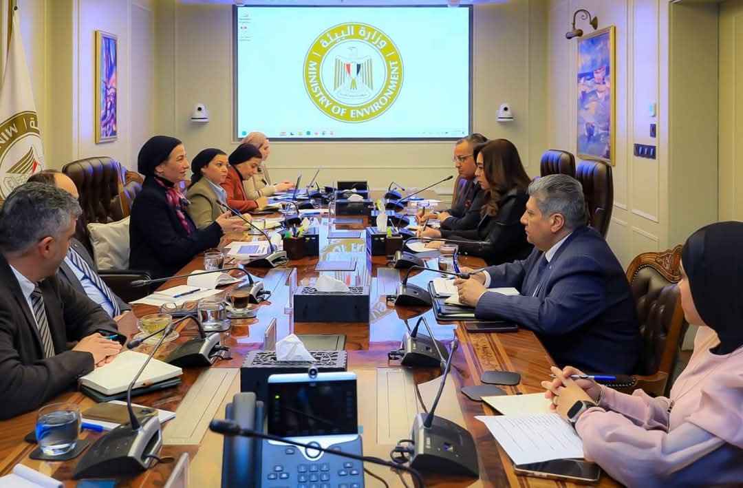 وزيرة البيئة تبحث مع منال عوض ومبارك دعم الاستثمار البيئى بمحميات جنوب سيناء
