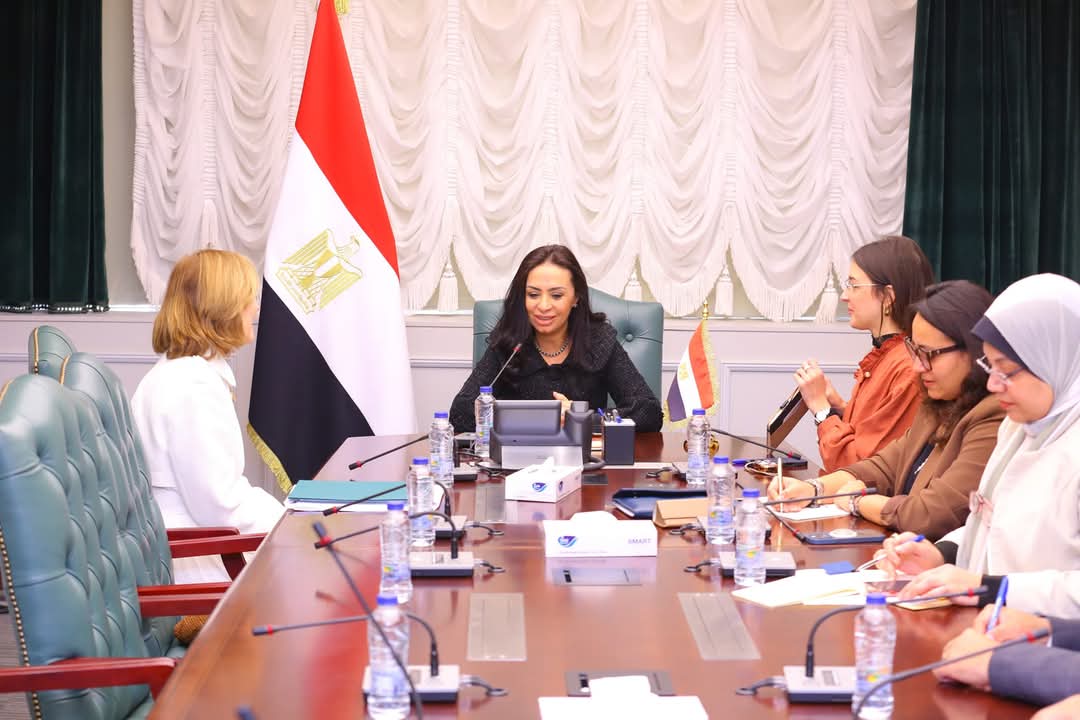وزيرة التضامن تلتقى رئيسة ومؤسسة معهد صحة المرأة الأمريكى