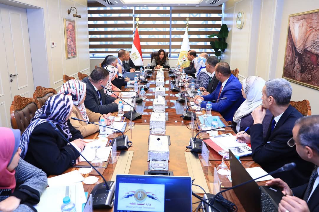 وزيرة التنمية المحلية تتابع الموقف التنفيذى لملفات عمل قطاع الإدارة الاستراتيجية