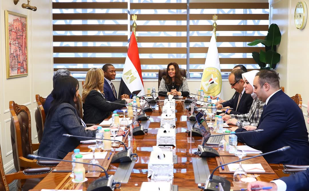 وزيرة التنمية المحلية تبحث مع وفد المفوضية السامية للأمم المتحدة لشؤون اللاجئين مجالات التعاون