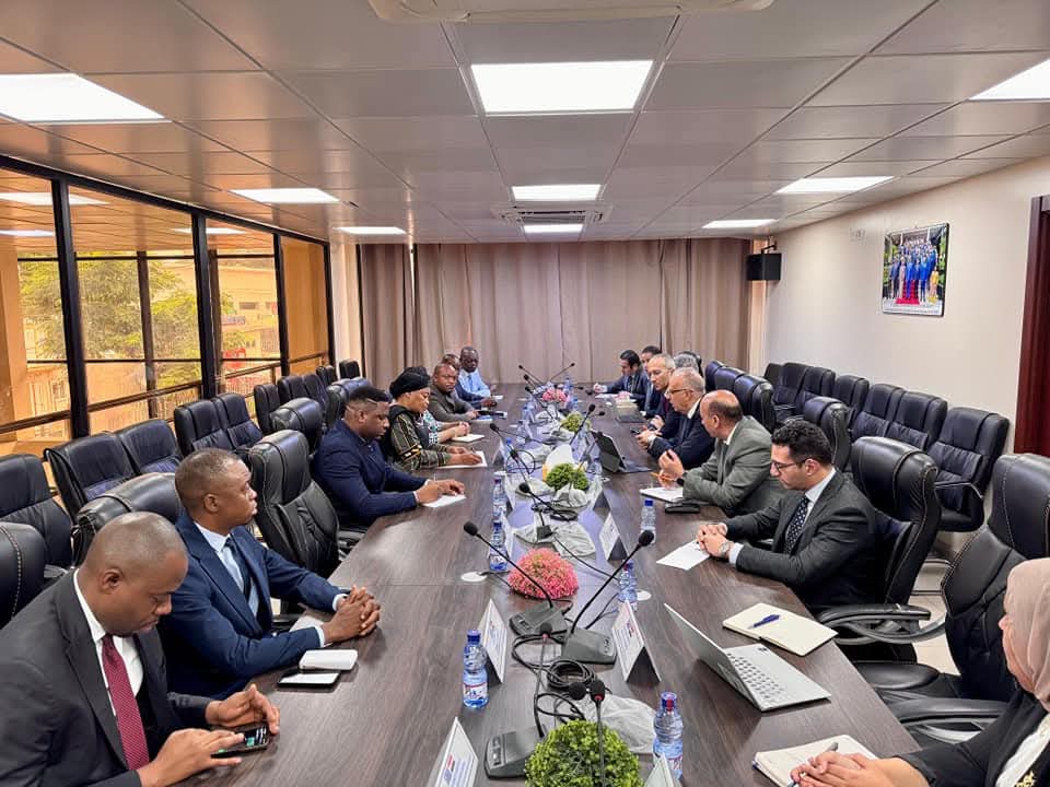 وزير الرى فى الكونغو الديمقراطية ويلتقى وزيرة البيئة والتنمية المستدامة 