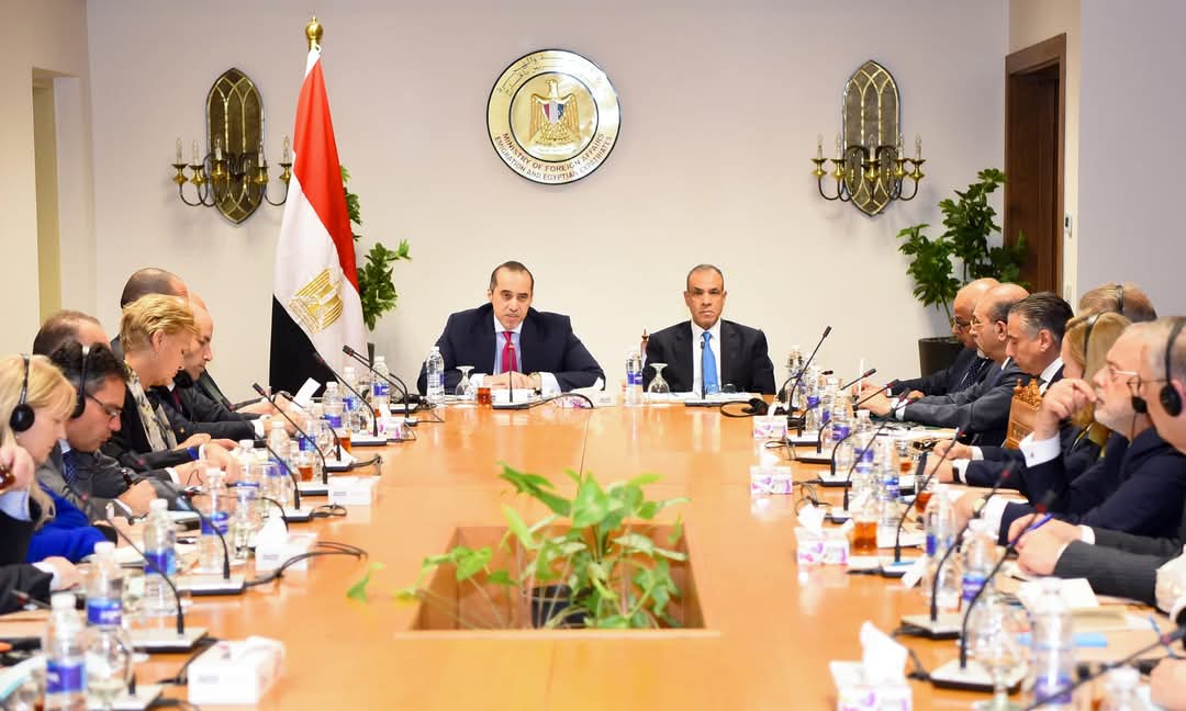 وزير الخارجية يلتقى سفراء دول الاتحاد الأوروبى المعتمدين بمصر