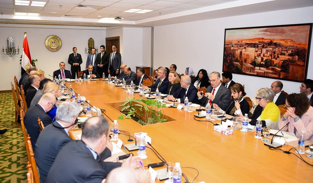 وزير الخارجية يلتقى مع سفراء دول الاتحاد الأوروبى المعتمدين بمصر
