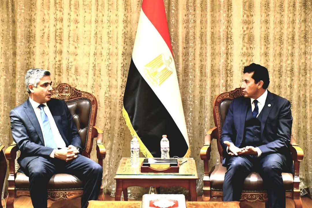 وزير الشباب يلتقى مجلس إدارة الاتحاد المصرى للفروسية لبحث الاستعدادات الأولمبية
